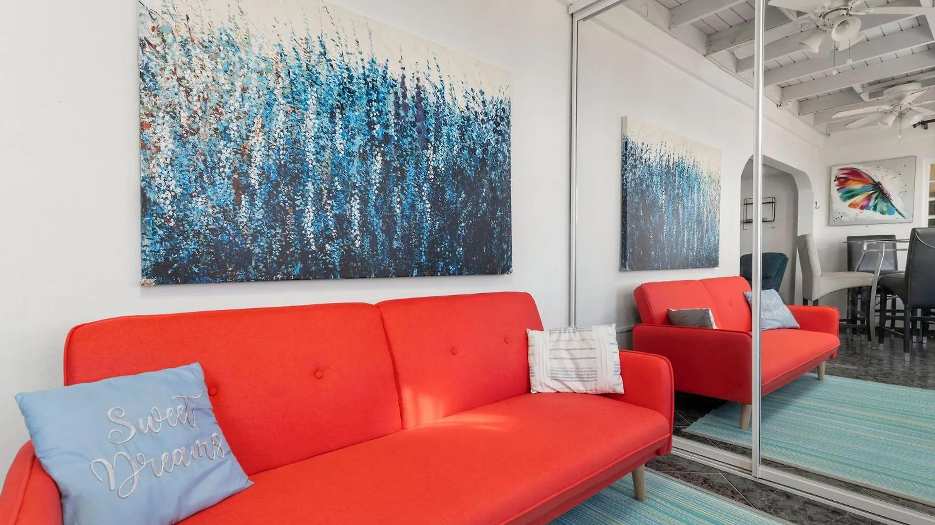 Aileen Beach House اناسكو شقة
