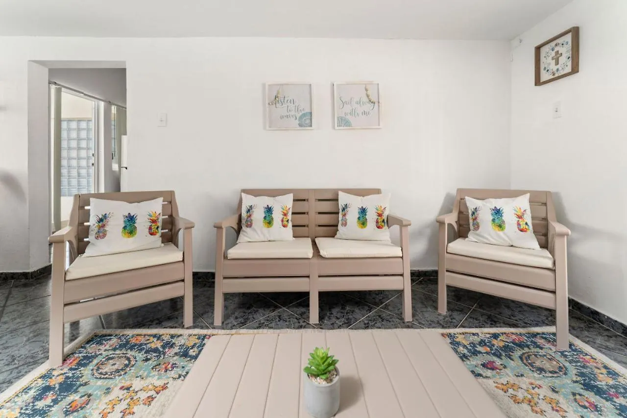 Aileen Beach House Anasco 0*,  Portoriko